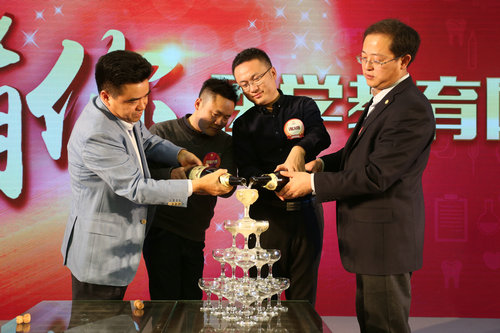 慶典晚宴活動(dòng)-感恩有你，醫(yī)學(xué)教育網(wǎng)11周年慶典活動(dòng)