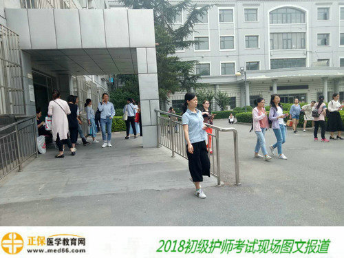 2018年初級護(hù)師考試5月26日順利開考（圖文報(bào)道）