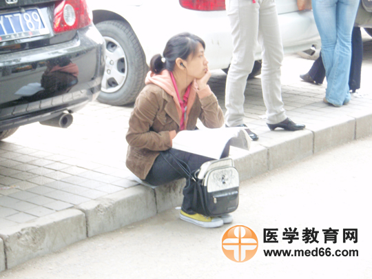 初級護士/初級護師/中級主管護師考試